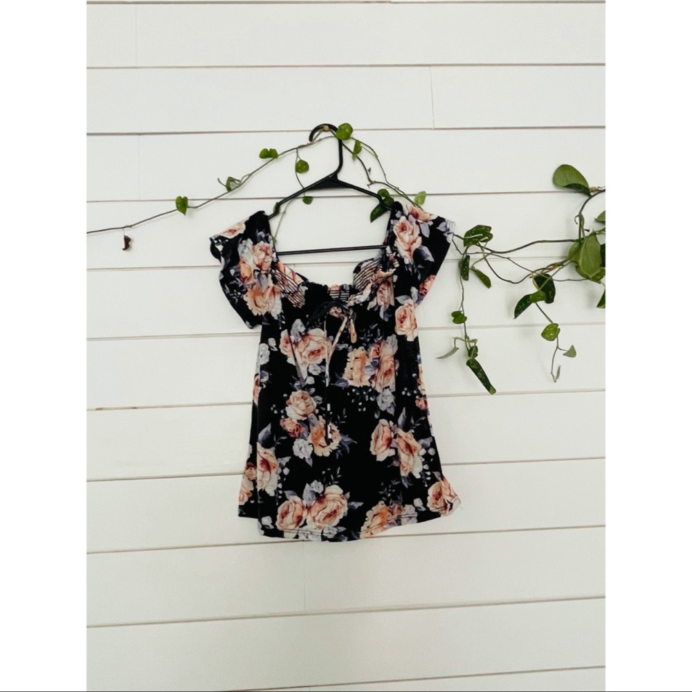 Alya Off The Shoulder Top